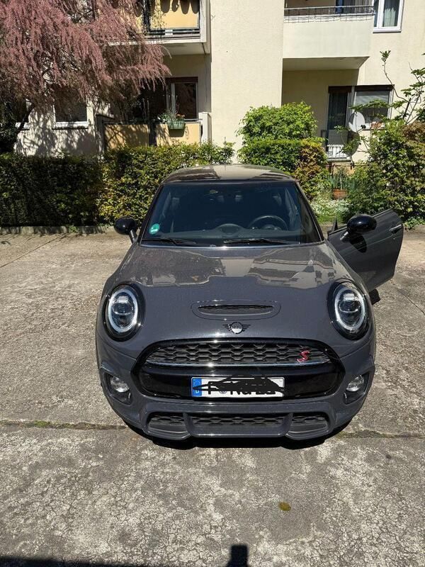 Grau Gebraucht 2019 Mini Cooper S Coupé Coupé | 20.500 € - Bild 1/4