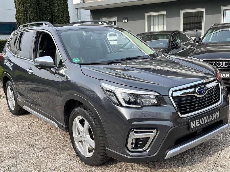 Gebraucht Subaru Forester Platinum 150 PS (110 kW) 2021 Magnetite gray (m) SUV