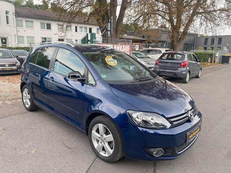 Blau Gebraucht 2012 VW Golf VII Style Limousine | 9.450 € (Fairer Preis) - Bild 1/4
