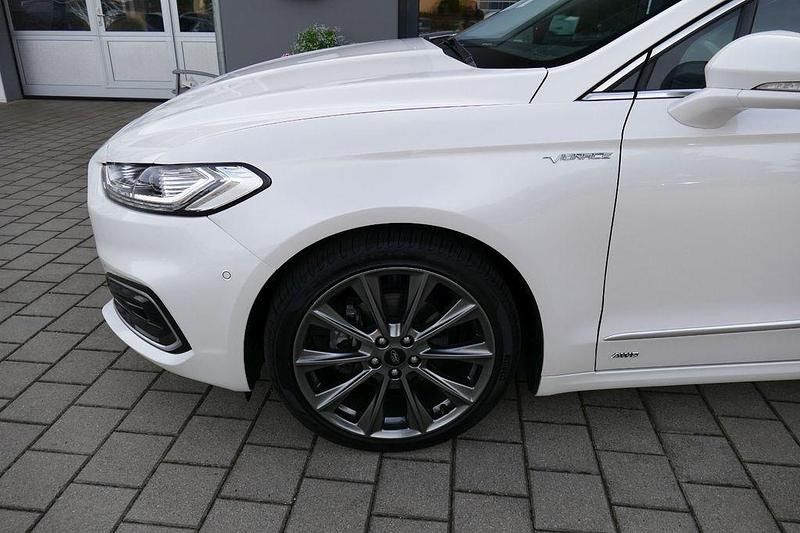 Gebraucht Ford Mondeo Vignale 190 PS (139 kW) 2020 Weiß Limousine