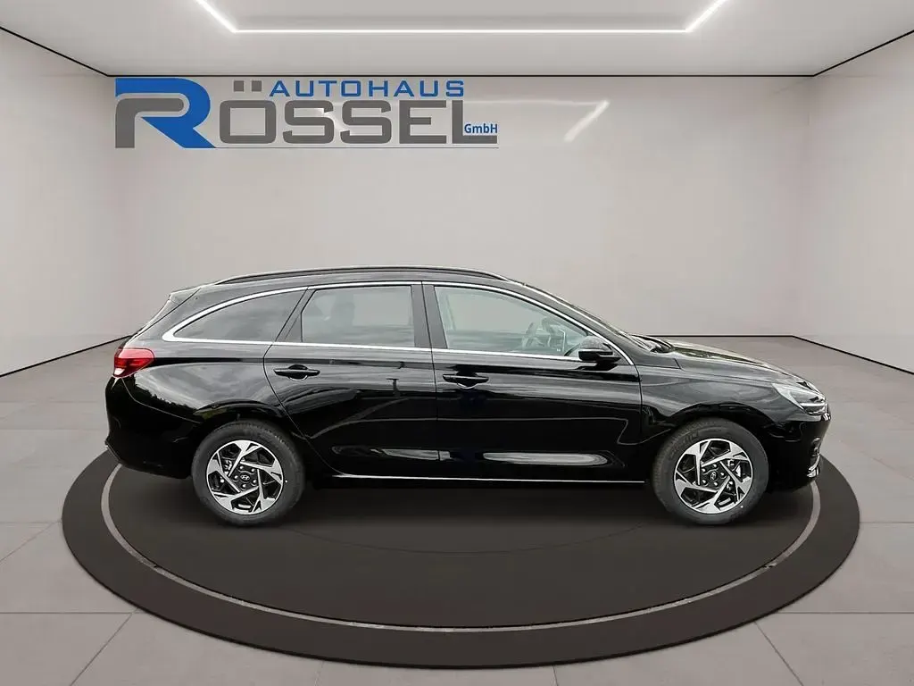 Neu Hyundai i30 Edition 140 PS (102 kW) 2026 Schwarz Limousine