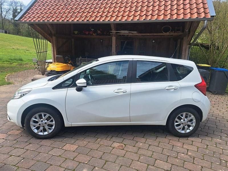 Second-hand Nissan Note Acenta 90 CP (66 kW) 2014 Alb Hatchback