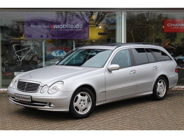 Gebraucht Mercedes E320 Avantgarde 224 PS (164 kW) 2005 Silber (metallic) Kombi