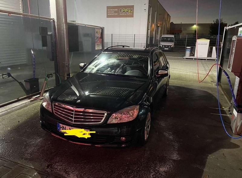 Gebraucht Mercedes C220 170 PS (125 kW) 2008 Schwarz Kombi