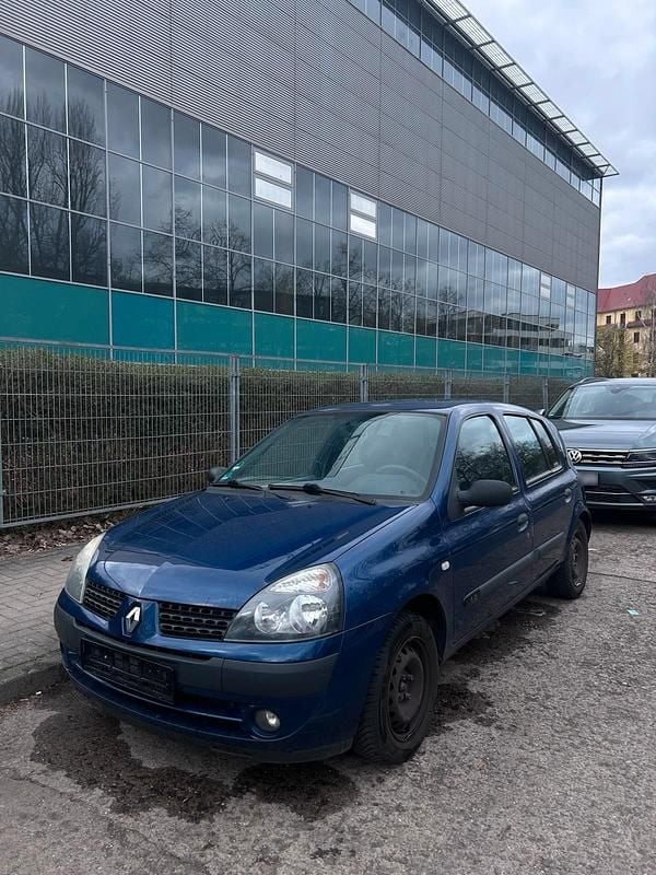 Gebraucht Renault Clio II 60 PS (44 kW) 2003 Blau Kleinwagen