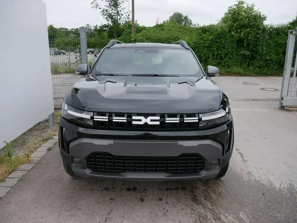 Neu Dacia Duster Expression 140 PS (102 kW) 2026 Nacréschwarz SUV