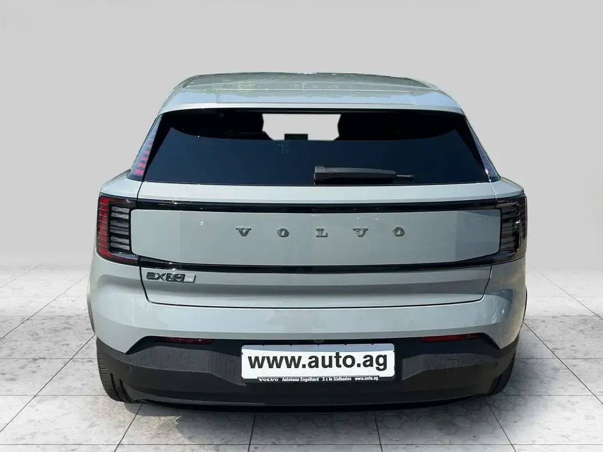 Gebraucht Volvo EX30 Plus 200 kW (272 PS) 2026 Vapour grey SUV