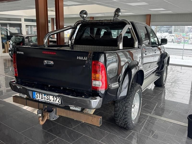 Gebraucht Toyota HiLux 171 PS (125 kW) 2010 Schwarz Abholung