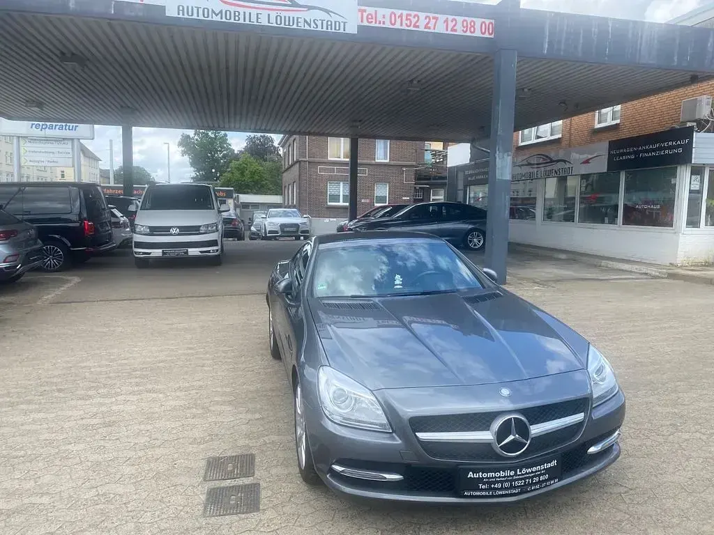 Gebraucht Mercedes SLK200 184 PS (135 kW) 2015 Grau Cabrio