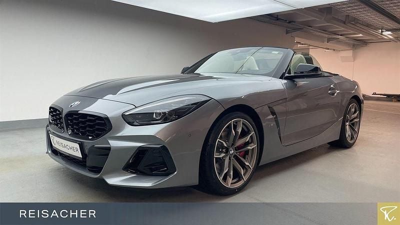 Skyscraper grau metallic Neu 2025 BMW Z4 M Sport Coupé | 64.990 € (Superpreis) - Bild 1/4