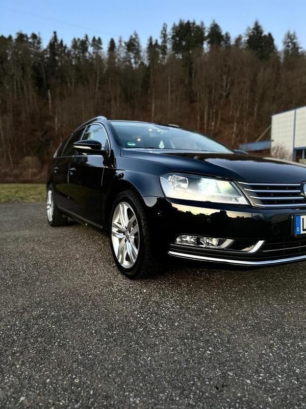Schwarz Gebraucht 2012 VW Passat Kombi | 10.499 € (Etwas zu teuer) - Bild 1/4