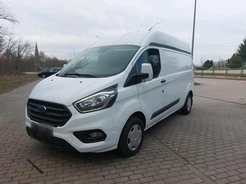 Gebraucht Ford Transit Custom 131 PS (96 kW) 2019 Weiß Van / Kleinbus