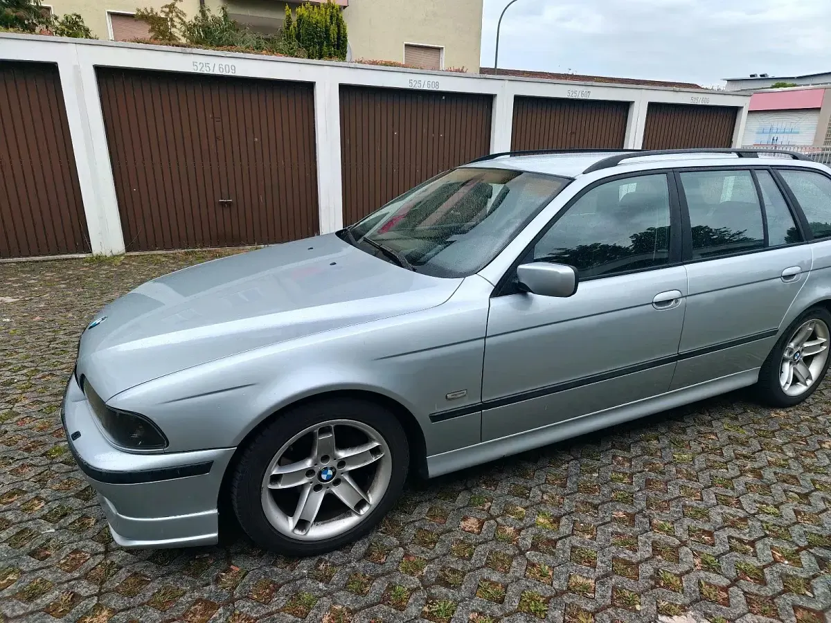 Gebraucht BMW 528 193 PS (141 kW) 1998 Silber Kombi