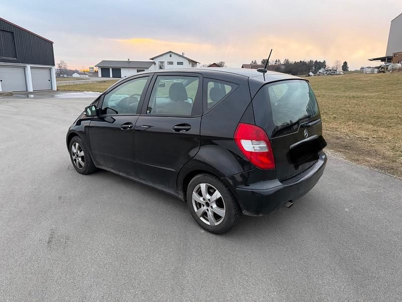 Gebraucht Mercedes A170 116 PS (85 kW) 2009 Schwarz Limousine