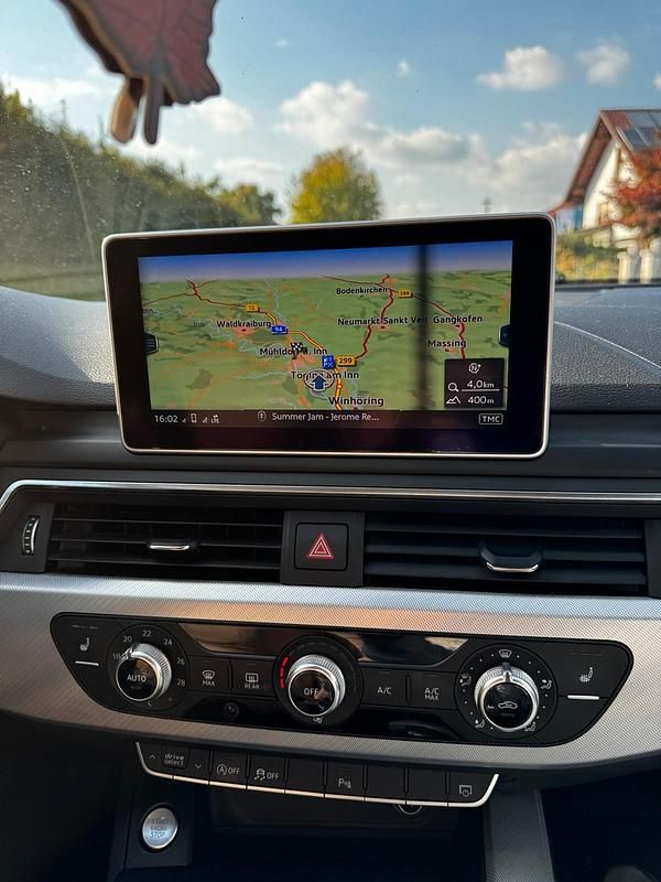 Gebraucht Audi A4 Sport 190 PS (139 kW) 2016 Schwarz Kombi