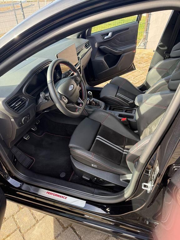 Gebraucht Ford Focus ST 280 PS (205 kW) 2024 Limousine