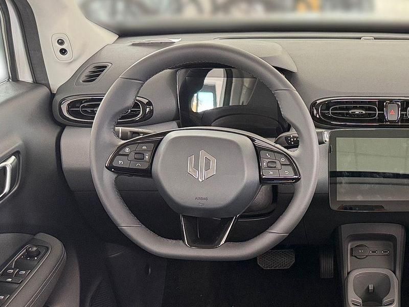 Neu Leapmotor T03 69 kW (95 PS) 2026 Grün Kleinwagen