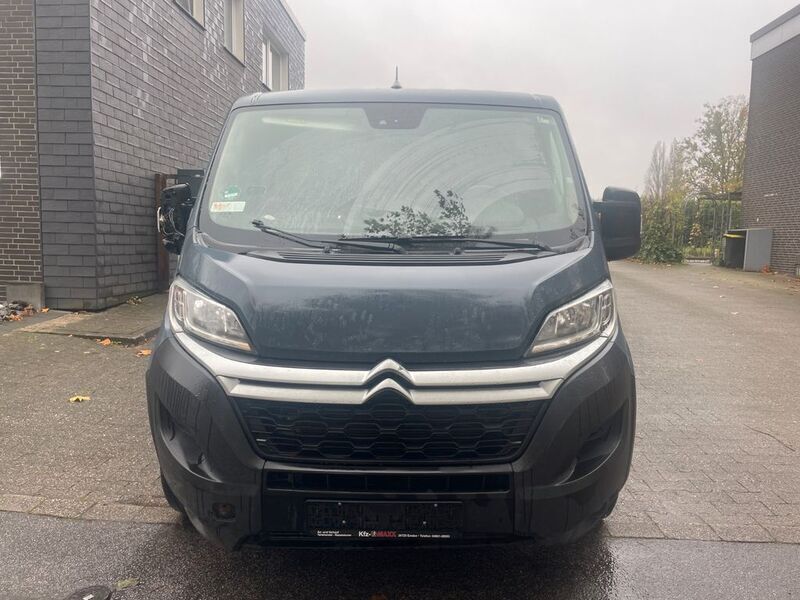 /farbe flotte Gebraucht 2021 Citroën Jumper Van / Kleinbus | 4.990 € - Bild 1/4