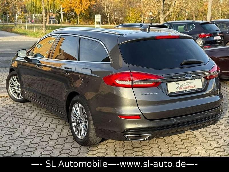 Gebraucht Ford Mondeo Titanium 190 PS (139 kW) 2021 Grau Kombi