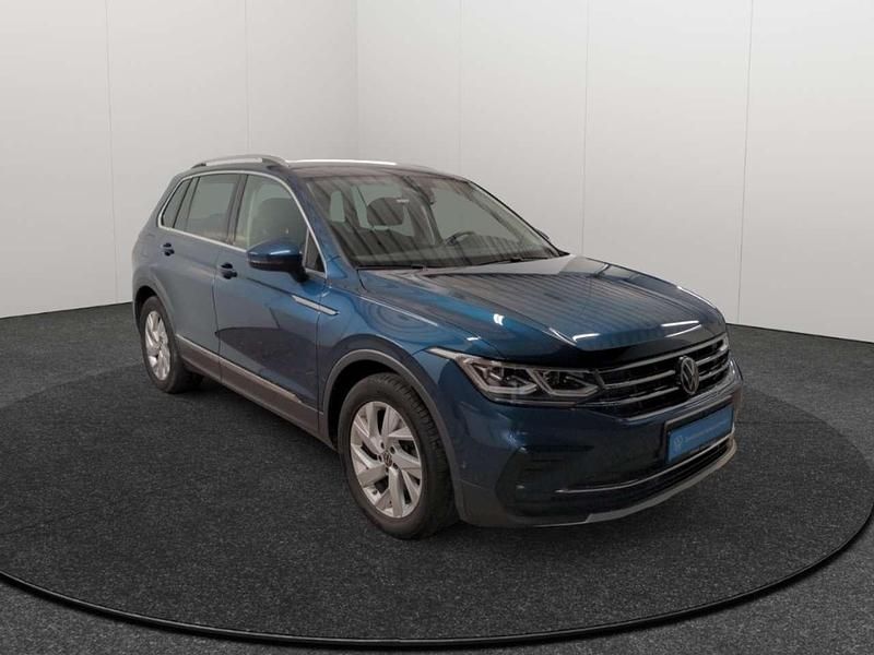 Gebraucht VW Tiguan Elegance 150 PS (110 kW) 2022 Blau SUV