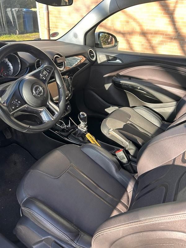 Gebraucht Opel Adam Glam 87 PS (63 kW) 2014 Grau Kleinwagen