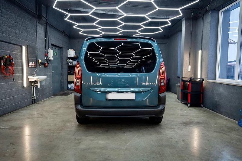 Gebraucht Citroën Berlingo Feel 110 PS (80 kW) 2024 Blau Van / Kleinbus