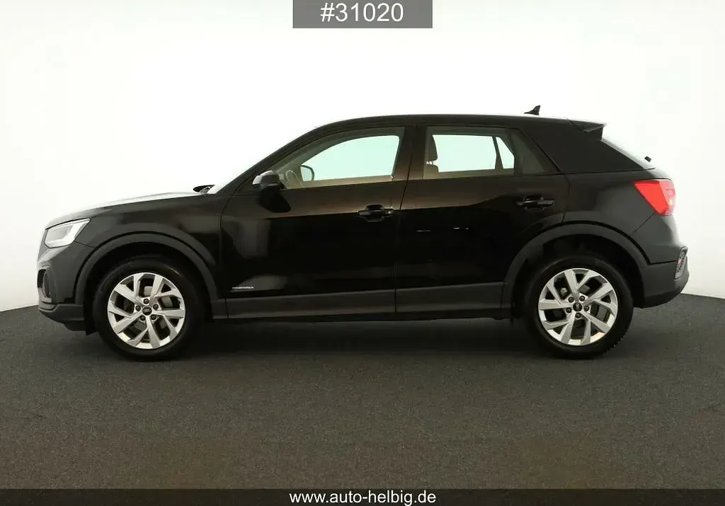 Gebraucht Audi Q2 Advanced 150 PS (110 kW) 2023 Mythosschwarz metallic SUV