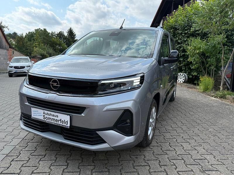 Gebraucht Opel Combo Life 131 PS (96 kW) 2024 Grau Van / Kleinbus