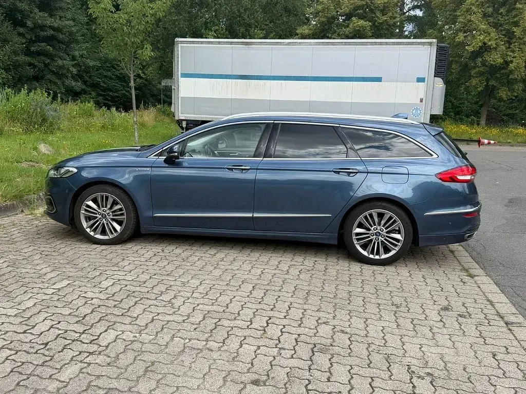 Gebraucht Ford Mondeo Vignale 188 PS (138 kW) 2021 Blau Kombi