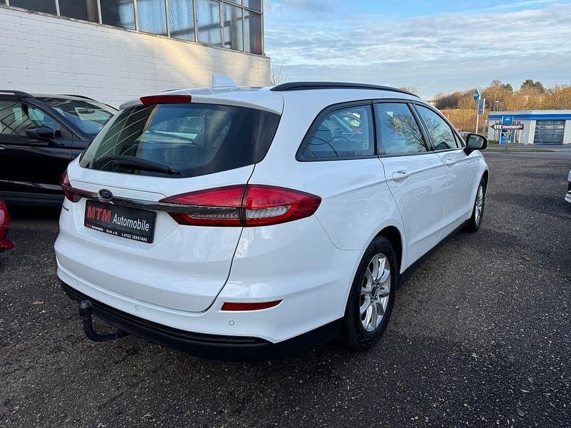 Gebraucht Ford Mondeo Trend 120 PS (88 kW) 2021 Weiß Limousine