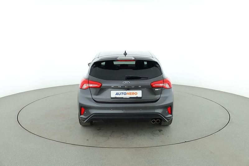 Gebraucht Ford Focus ST-Line X 155 PS (114 kW) 2020 Grau Limousine