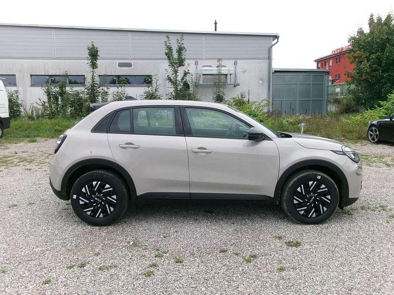 Gebraucht Fiat 600 136 PS (100 kW) 2025 Beige Limousine