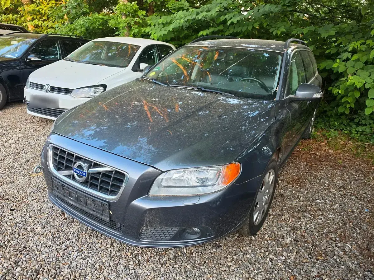 Gebraucht Volvo V70 205 PS (150 kW) 2011 Grau Kombi