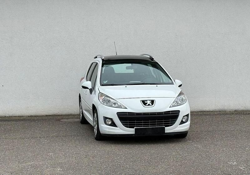 Weiß Gebraucht 2012 Peugeot 207 Tendance Kombi | 1.999 € (Fairer Preis) - Bild 1/4