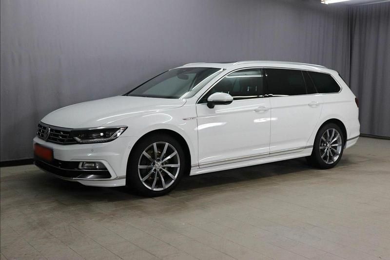 Gebraucht VW Passat R-line 239 PS (175 kW) 2016 Weiß Kombi