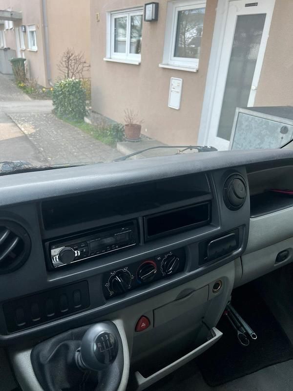 Second-hand Renault Master 116 CP (85 kW) 2005 Alb Monovolum