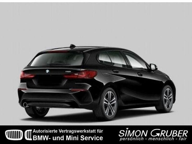 Gebraucht BMW 118 Shadowline 136 PS (100 kW) 2025 Schwarz Kleinwagen