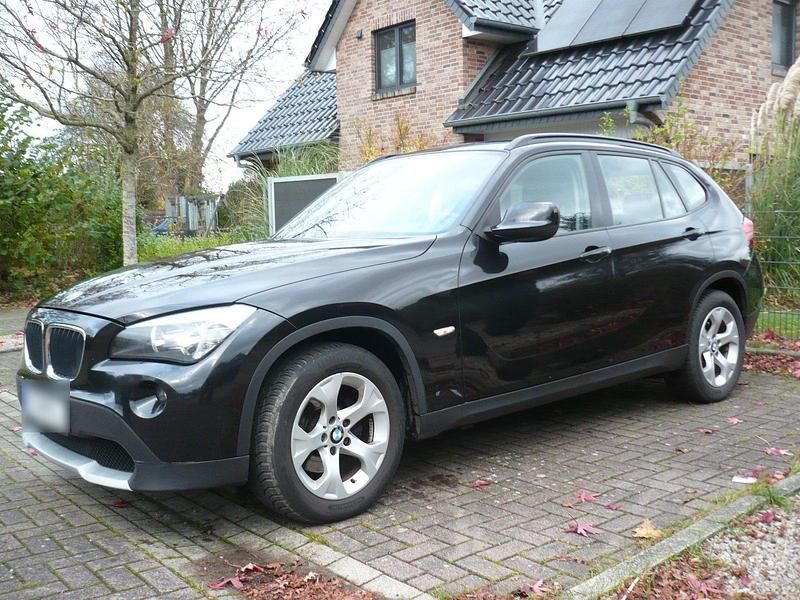 Gebraucht BMW X1 150 PS (110 kW) 2011 Schwarz SUV