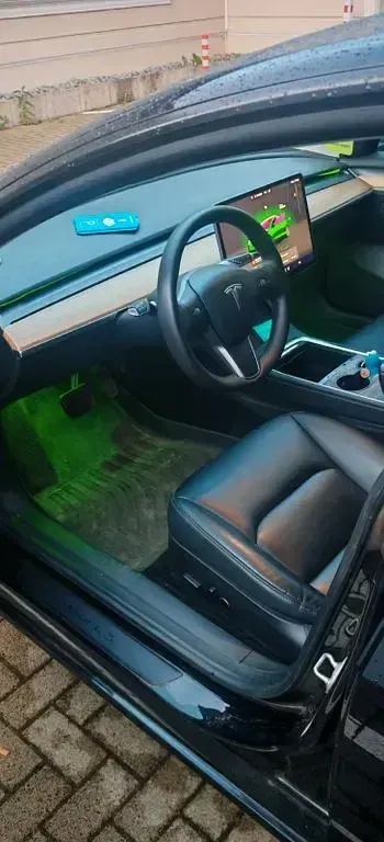 Usado Tesla Model 3 RWD 208 kW (283 CV) 2022 Negro Berlina