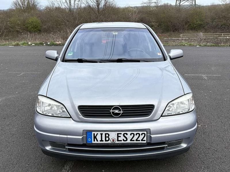 Gebraucht Opel Astra Elegance 101 PS (74 kW) 2001 Limousine