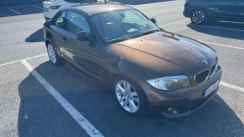 Gebraucht BMW 120 Performance 170 PS (125 kW) 2011 Braun Kleinwagen