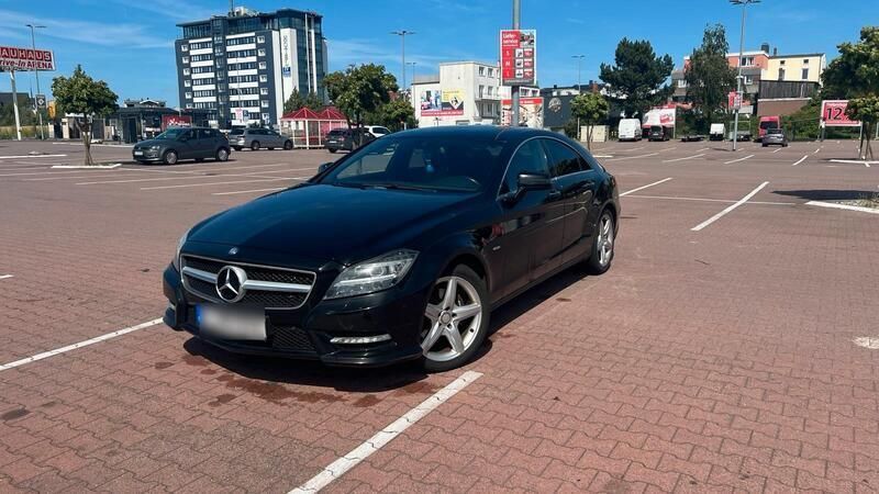 Schwarz Gebraucht 2013 Mercedes CLS250 AMG line Limousine | 14.500 € (Fairer Preis) - Bild 1/4