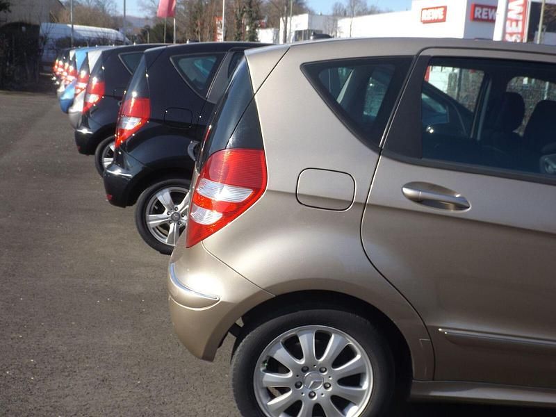 Gebraucht 2009 Mercedes A180 Kleinwagen | 5.450 € (Fairer Preis) - Bild 1/1