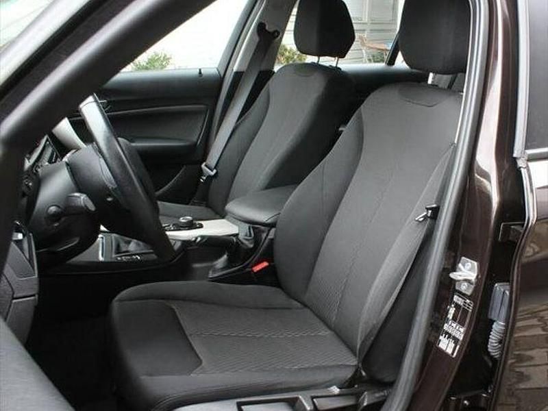 Gebraucht BMW 116 Advantage 116 PS (85 kW) 2018 Braun Kleinwagen