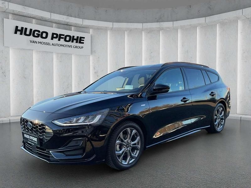 Schwarz Gebraucht 2024 Ford Focus ST-Line X Kombi | 25.590 € (Fairer Preis) - Bild 1/4