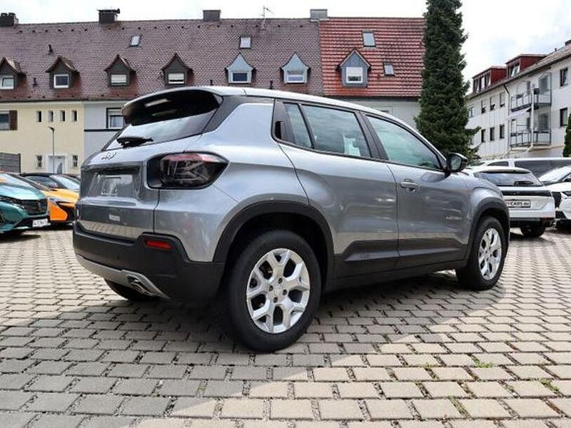 Gebraucht Jeep Avenger Altitude 101 PS (74 kW) 2024 Granite grey SUV