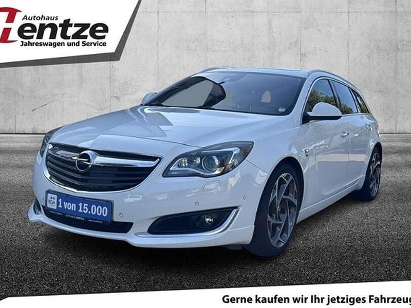 Weiß Gebraucht 2017 Opel Insignia Business Innovation Kombi | 10.490 € (Guter Preis) - Bild 1/4