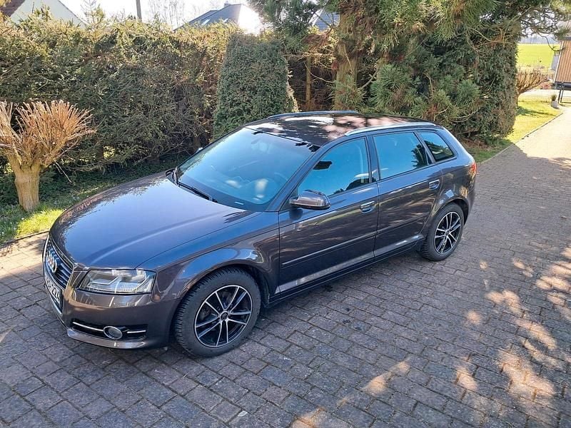 Gebraucht Audi A3 125 PS (91 kW) 2012 Andere farben Kleinwagen