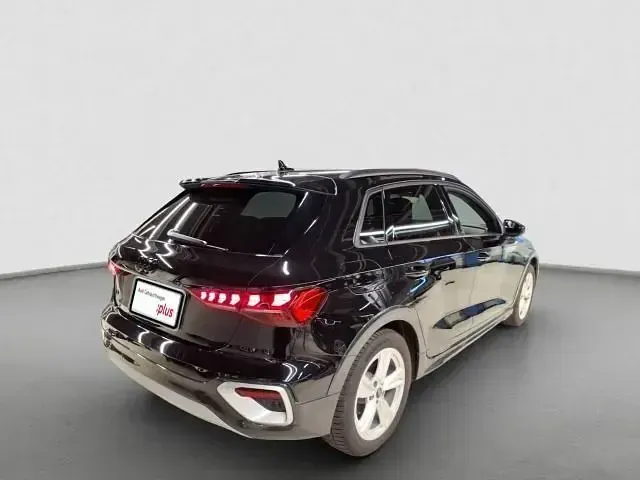 Gebraucht Audi A3 Ambiente 204 PS (150 kW) 2025 Mythosschwarz metallic Kombi
