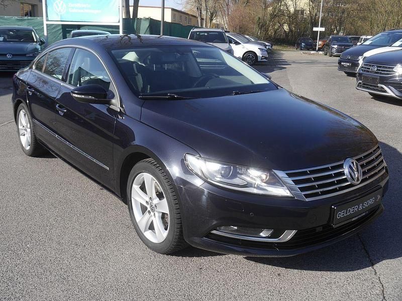 Second-hand VW CC Basis 160 CP (117 kW) 2013 Berlinǎ